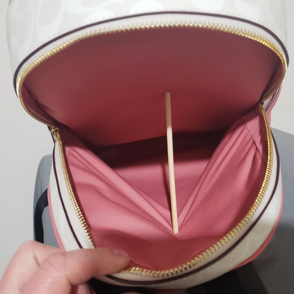 NWT! COACH LIQUIDATION SALE!! PRICES 50% OFF NOW!!! - Picture 10 of 16